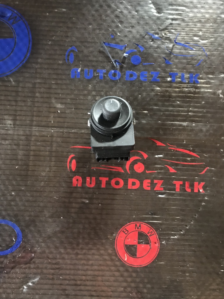 Buton reglaj oglinzi Opel Astra J 13271827