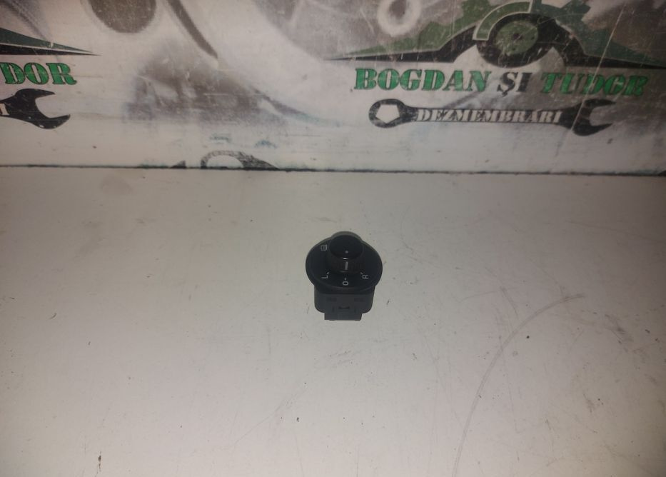 Buton reglaj oglinzi Skoda Fabia 2012