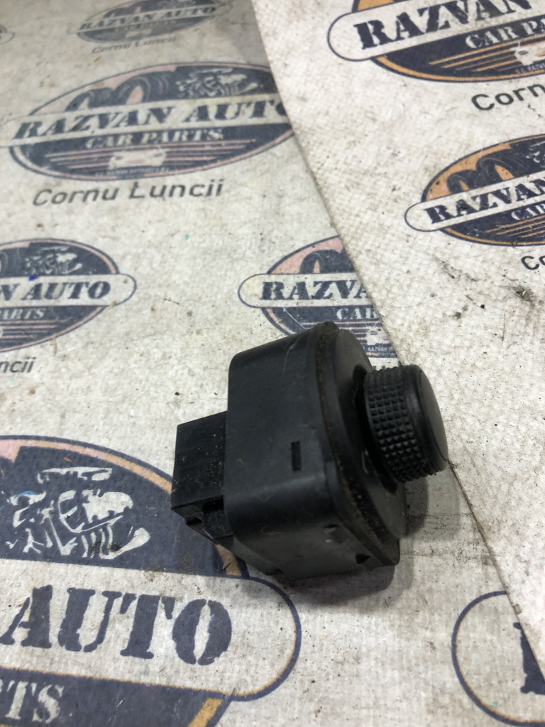Buton reglaj oglinzi Skoda Octavia 3 201