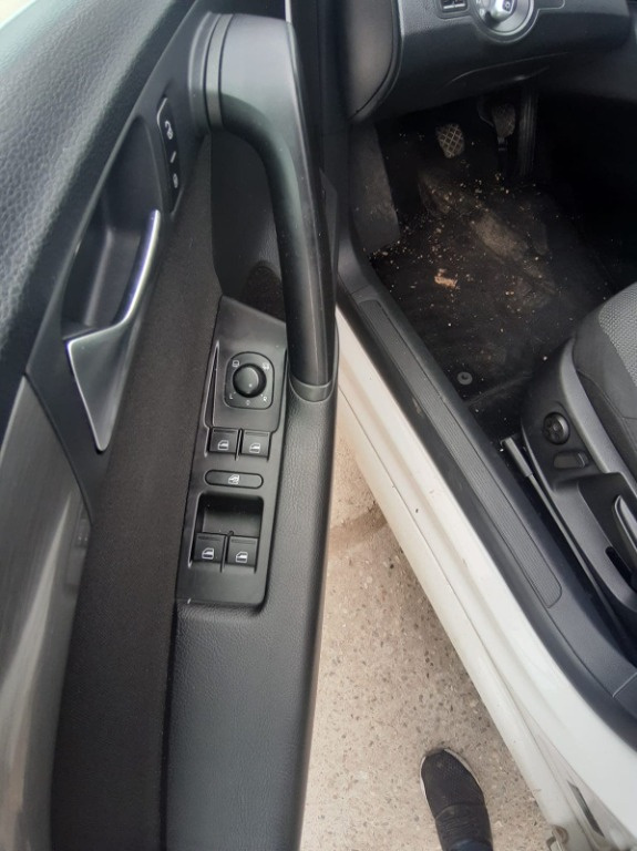 Buton reglaj oglinzi Volkswagen Passat B7 2012 berlina 1.6 tdi
