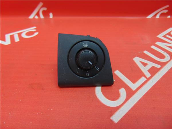 Buton Reglare Oglinzi SKODA OCTAVIA III (5E3 NL3 NR3) 1.2TSI CJZA
