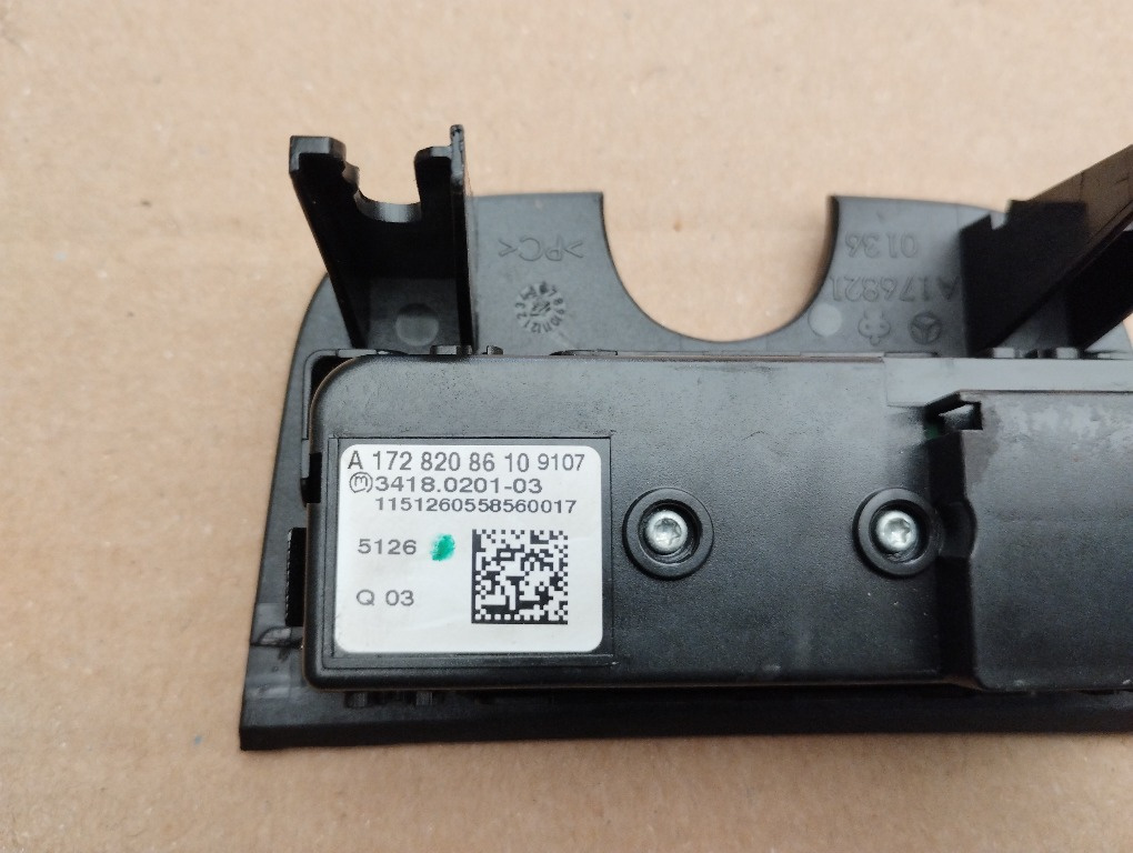 Buton Sistem SOS Mercedes CLA C117 din 2
