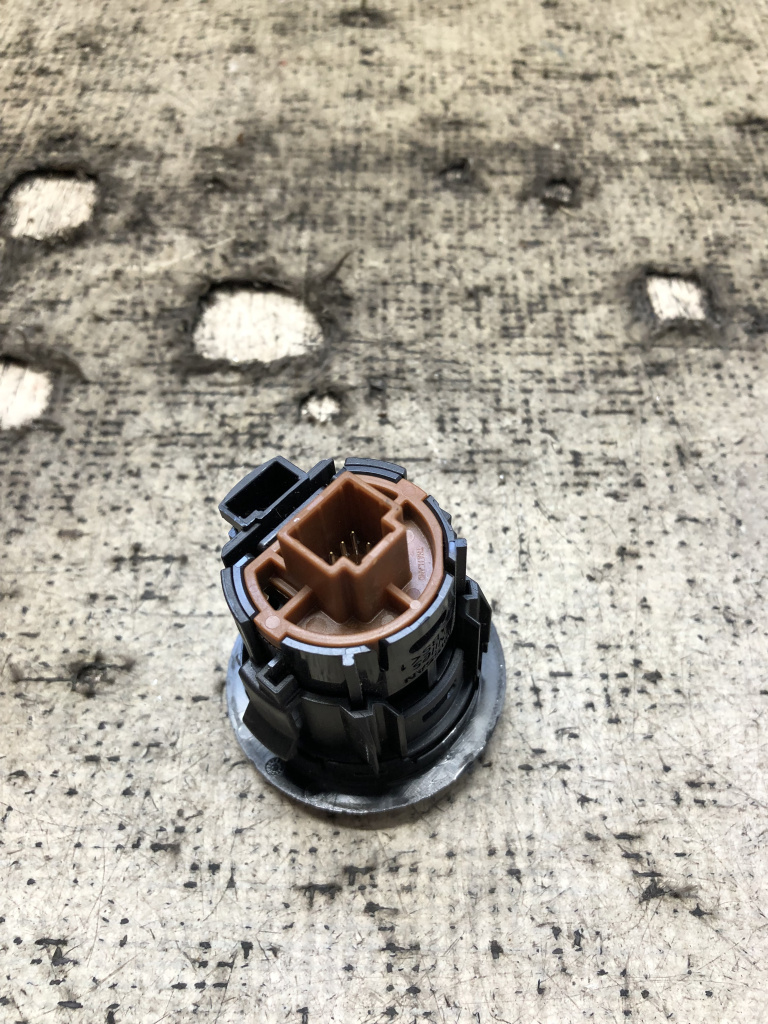 Buton start-stop Nissan Qashqai 2016