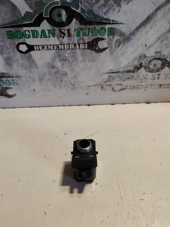 Buton volum Audi Q5 2019 80B919616