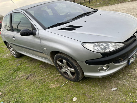 Butuc haion Peugeot 206 [1998 - 2003] Hatchback 3-usi 1.6 MT (110 hp)