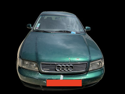 Butuc roata fata stanga Audi A4 B5 [1994 - 1999] S