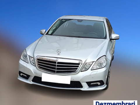 Butuc usa fata stanga Mercedes-Benz E-Class W212 [2009 - 2013] Sedan E 220 CDI BlueEfficiency 5G-Tronic (170 hp)