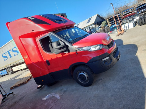 Cabina completa cu dormitor si fata completa Iveco Daily 6 din 2015 2016 2017 2018 2019