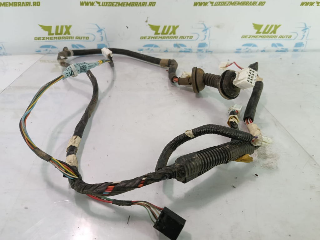 Cablaj portiera dreapta spate 82153-53040c-4 Lexus IS XE20 [2005 - 2010] 2.2 d 2AD-FHV