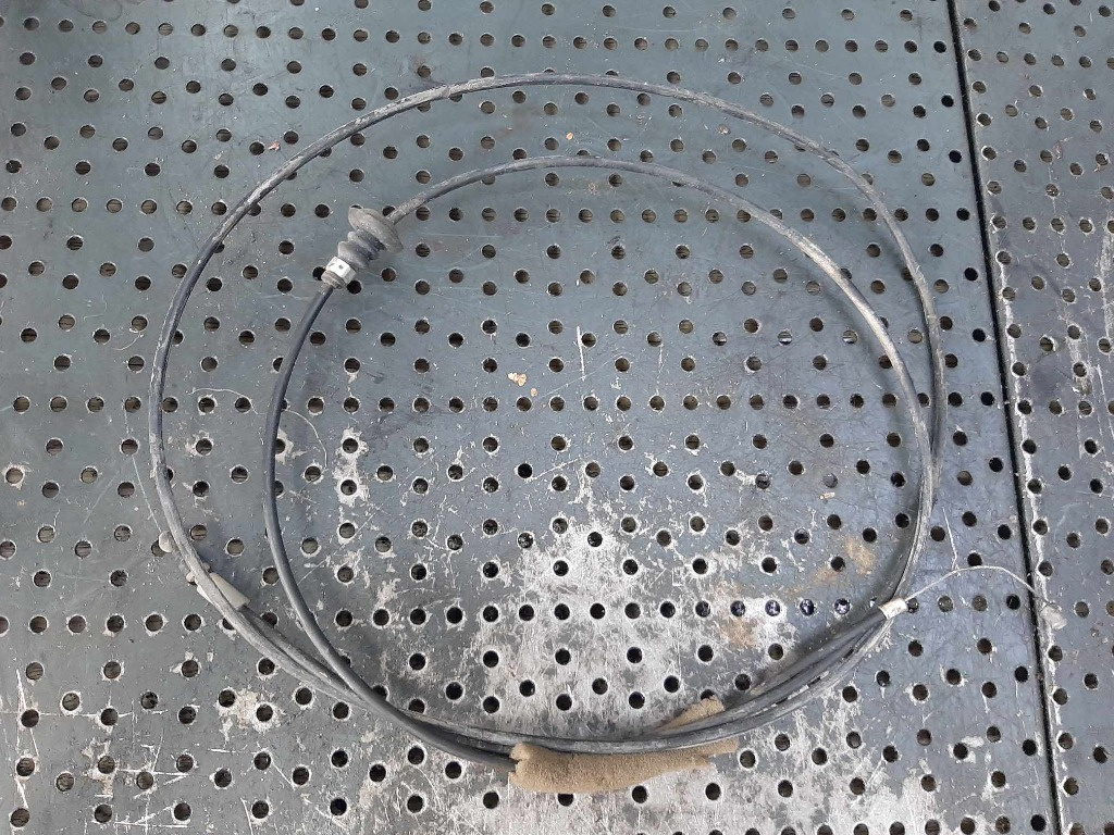 Cablu deschidere capota toyota auris e15