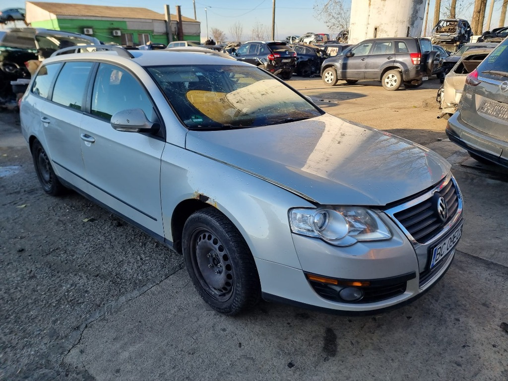 Cablu frana de mana Volkswagen Passat B6 2010 break 2.0tdi CBA