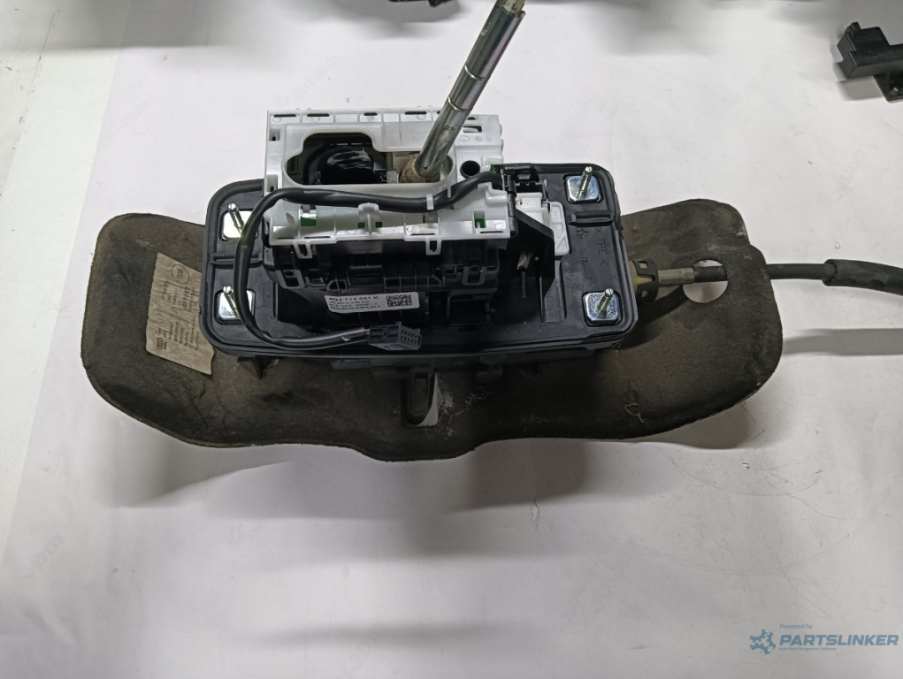 Cablu timonerie schimbator de viteze AUDI A7 Sportback 4GA, 4GF 2010 - 2018 3.0 TDI quattro CDUC, CDUD, CKVB, CKVC 4g2713041k