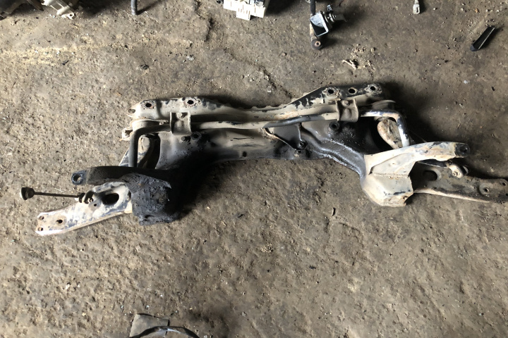 Cadru / Jug motor COMPLET Ford Focus [1998 - 2004]