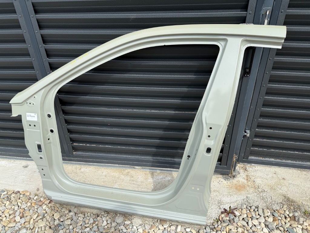 Cadru lateral stânga Hyundai i20 2015/2020 71112C8000