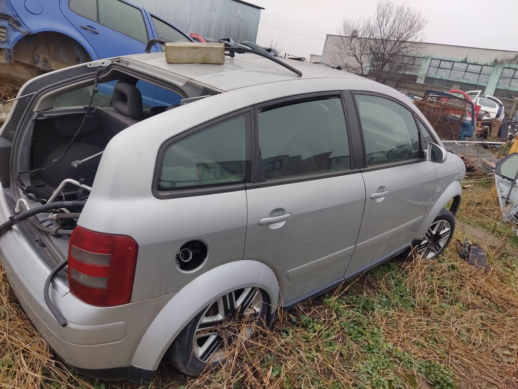 Cadru motor Audi A2 2003 in 4 usi 1.4