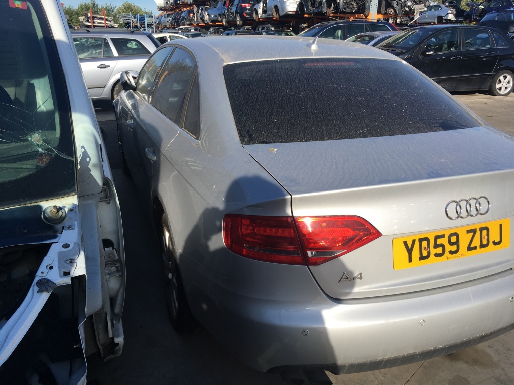 Cadru motor Audi A4 B8 2009 berlina 2.0 