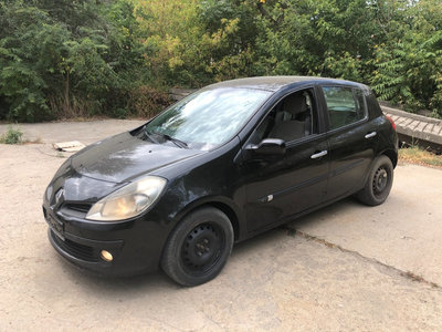 Cadru motor Renault Clio 3 2006 hatchback 1.5 dci