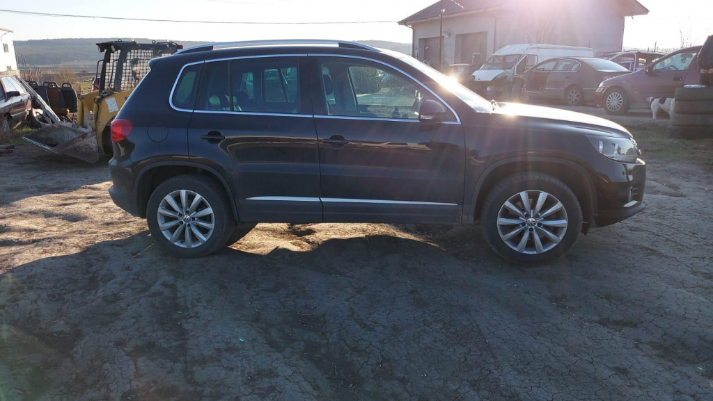 Cadru motor Volkswagen Tiguan 2015 SUV 2