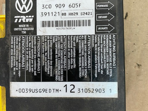 Calculator airbag 3C0 909 605M 3C0 909 605F Volkswagen Passat B6 [2005 - 2010] wagon 5-usi 2.0 TDI MT (140 hp)