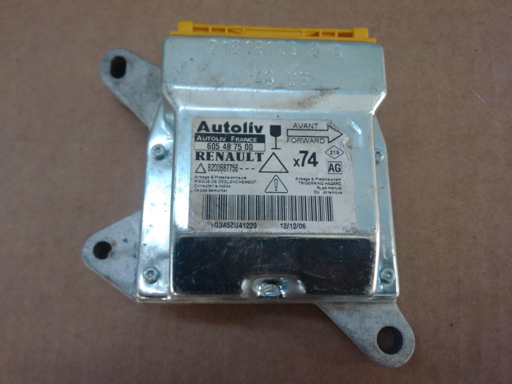 Calculator Airbag 8200687756 Renault Laguna 2