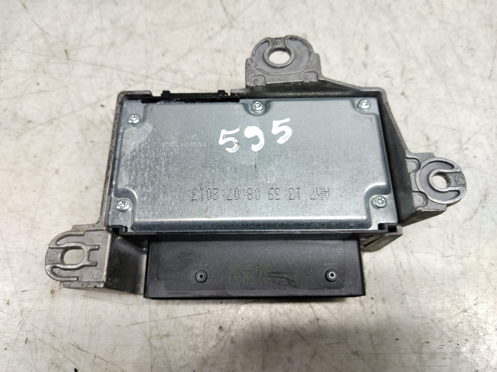 Calculator airbag 8200942209a Renault Ma