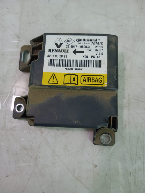 Calculator airbag 8201002828 Dacia Logan