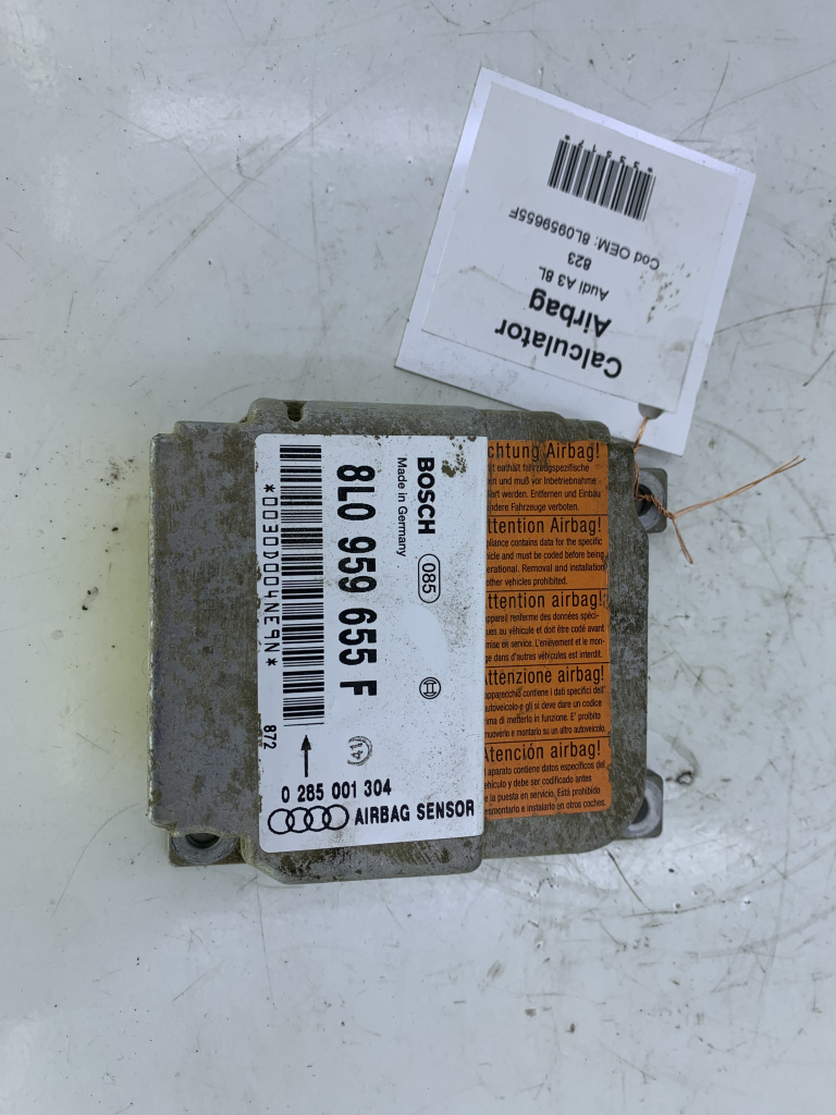 Calculator airbag Audi A3 8L 1.6 AKL 1996-2003 D2-5-4 8L0959655F DezP: 33517