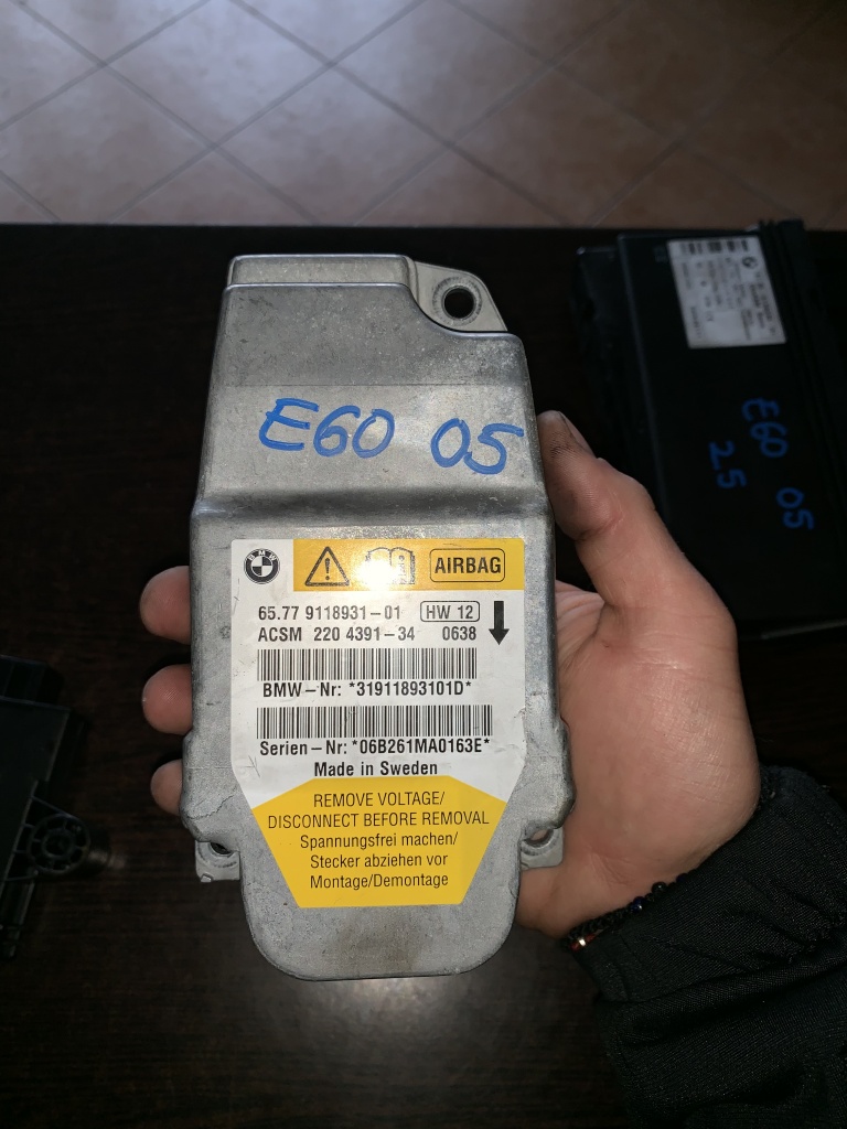 Calculator airbag BMW Seria 5 E60 2004,2005,2006,2