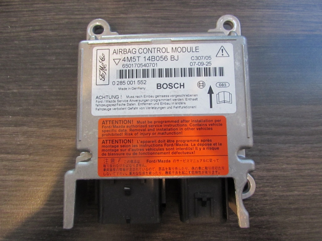 Calculator airbag Ford Focus II an 2006 cod: 4M5T1
