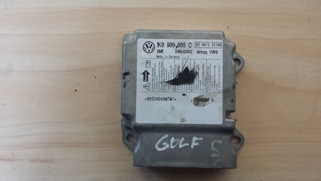 Calculator airbag Golf 5 si T5 cod: 1K0909605C
