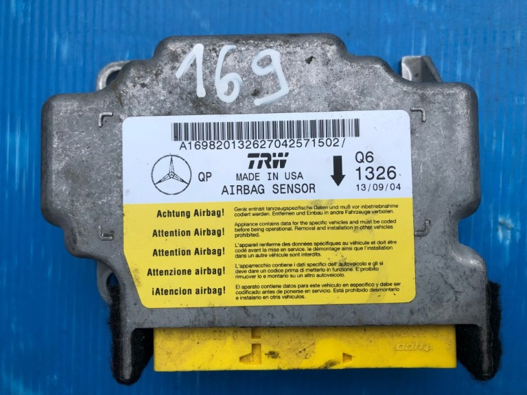 Calculator airbag Mercedes A Class w169 cod A1698201326