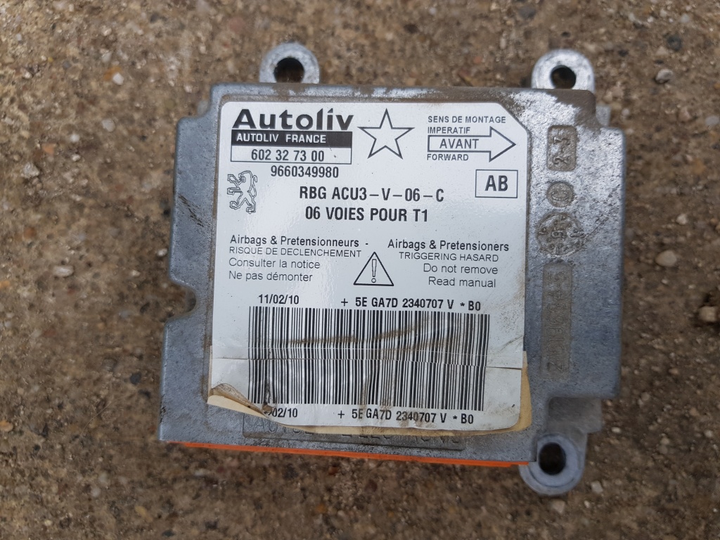 Calculator airbag Peugeot 206+, 2010, 9660349980