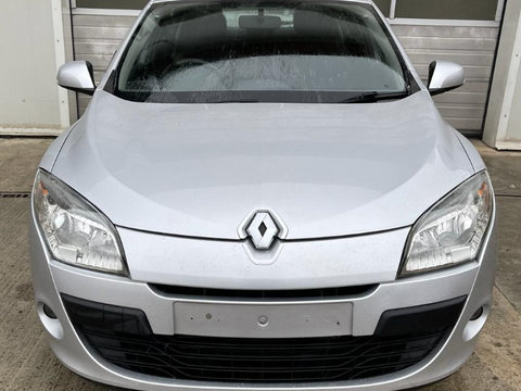 Calculator airbag Renault Megane 3 - 1.5 DCI 110 CP Euro 5