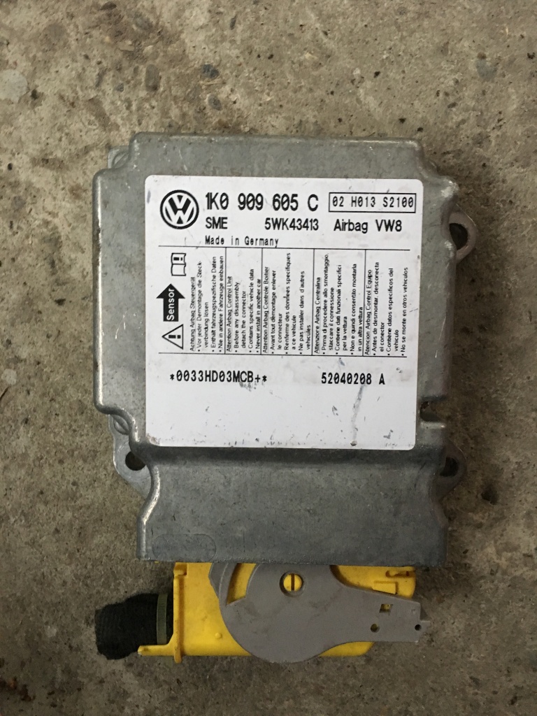 Calculator airbag VW Golf 5 1K0909605C 1K0 909 605