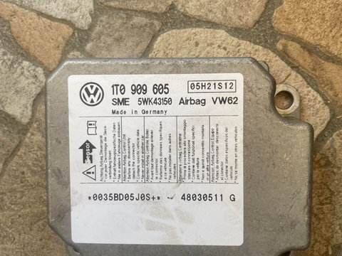Calculator airbag VW Touran 1T0909605 5WK43150