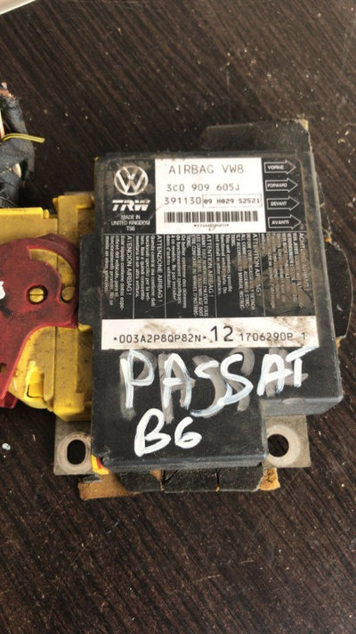 Calculator airbag VW Volkswagen Passat B6 cod 3C09