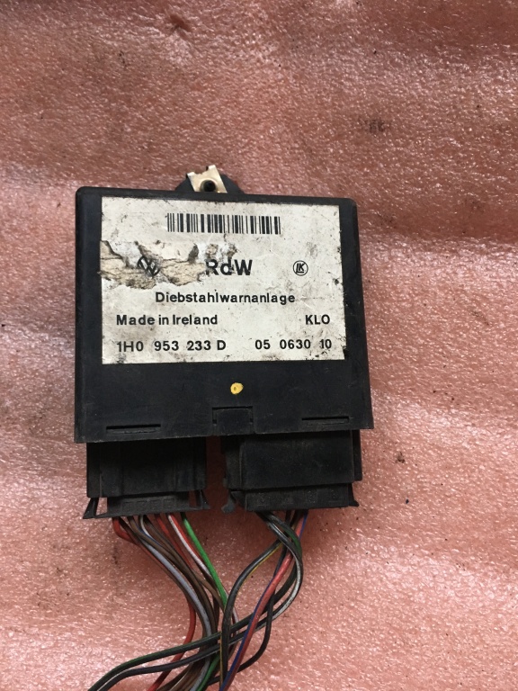 Calculator alarma VW Golf 3 1H0953233D 1H0 953 233 D 05063010 05 0630 10