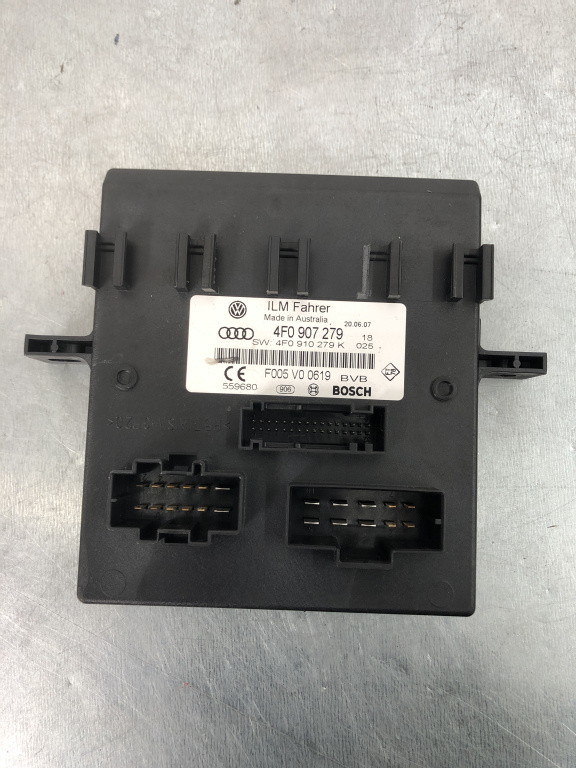 Calculator confort bcm Audi A6 C6 Sedan 2.0 TDI BRE Multitronic, 140cp sedan 2008 (4F0907279)
