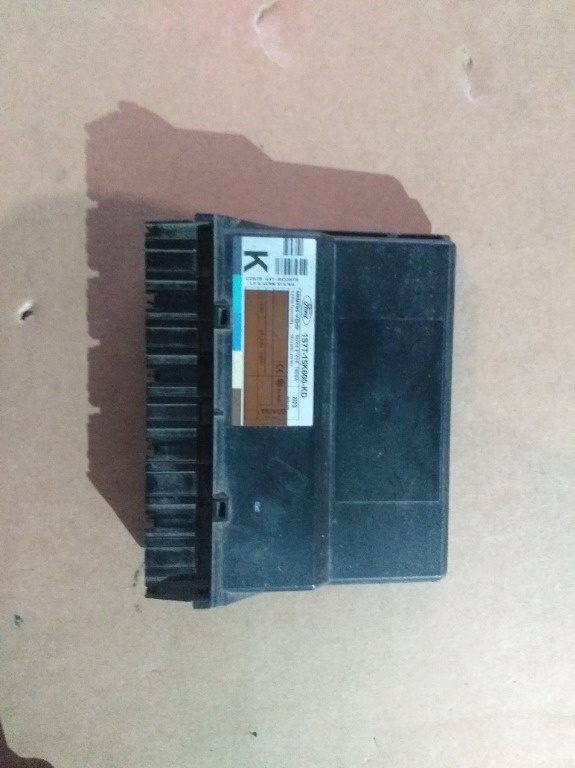 Calculator confort modul confort Ford mondeo 3 1S7