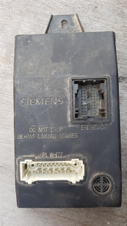 Calculator confort Renault Logan (2008-2012) 8200296328B
