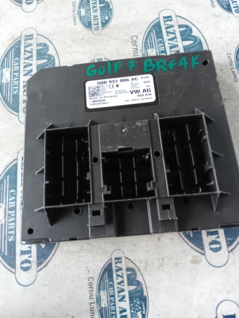 Calculator confort Volkswagen Golf 7 2013, 5Q09370