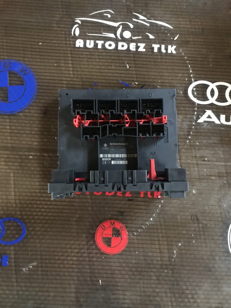 Calculator confort VW Touran 3C0 937 049 A