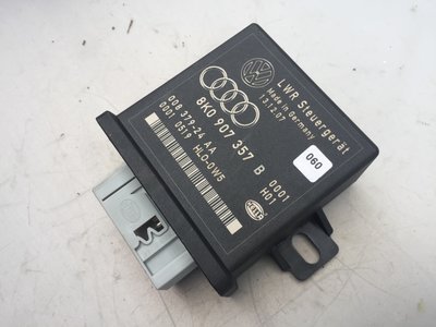 Calculator control lumini Audi A4 B8 2009 8K090735