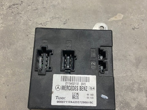 Calculator control lumini Mercedes w211 cod a 2115452132
