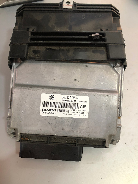 Calculator cutie automata VW Touareg 2oo5 0AD927755AJ