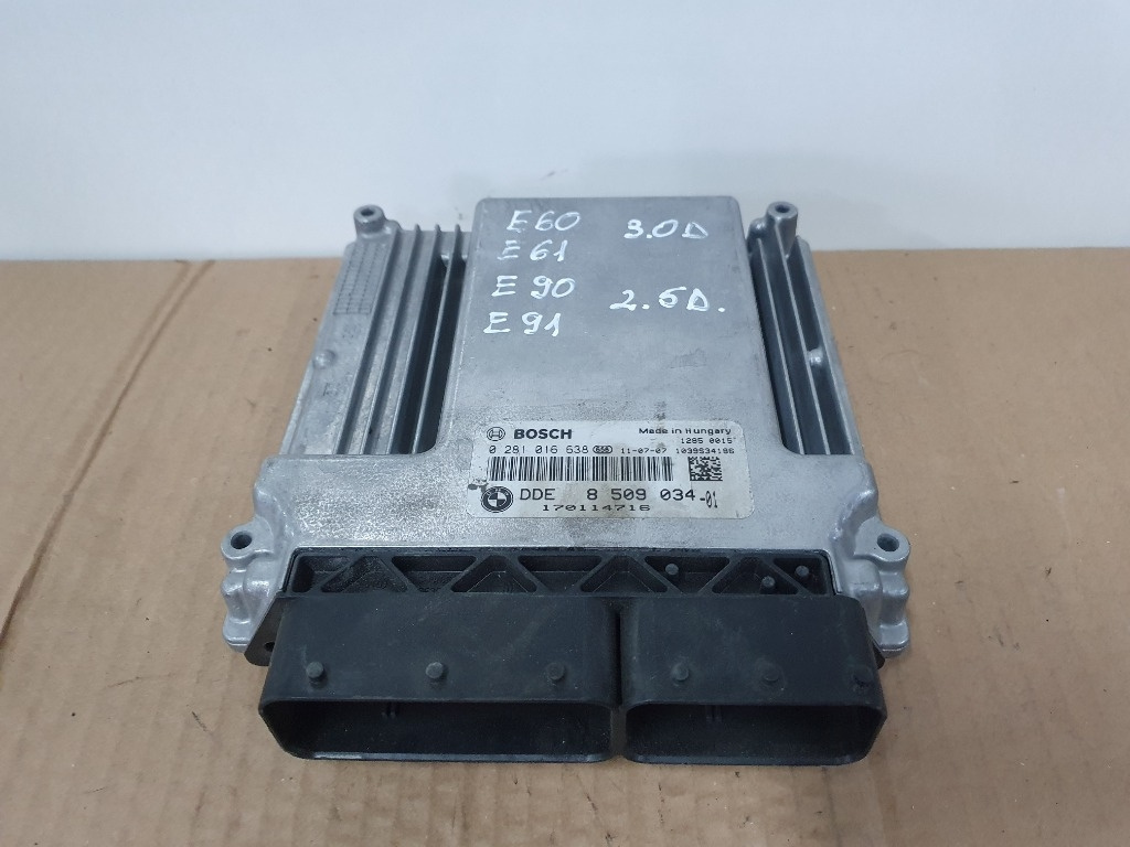 Calculator ECU motor BMW 5 E60 2001 - 2010 BOSCH 0