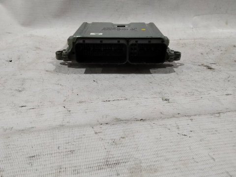 Calculator ECU motor Volvo v70 xc70 30785100