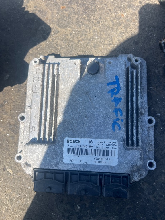 Calculator ecu Opel Vivaro 2.0 Dci Cod 0281014648 / 8200666516