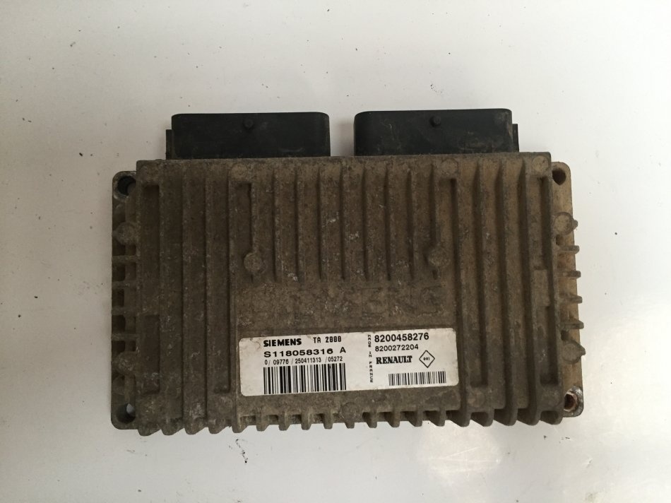 Calculator ECU RENAULT GRAND SCENIC 2003-2009 2.0 16V 8200458276