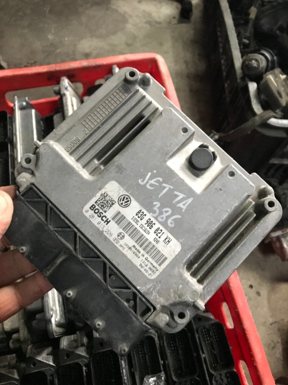 Calculator ecu Volkswagen Golf 5 (2004-2009) 03g906021kh
